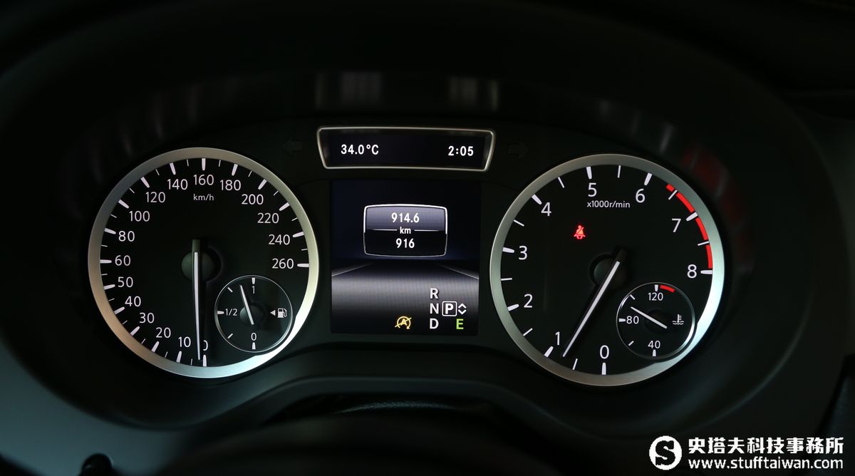 INFINITI Q30試駕 正港東洋賓士!