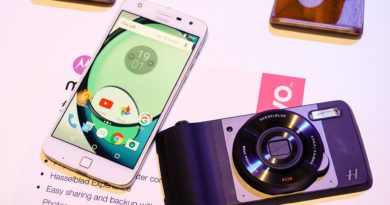 Hasselblad True Zoom模組及Moto Z Play手機