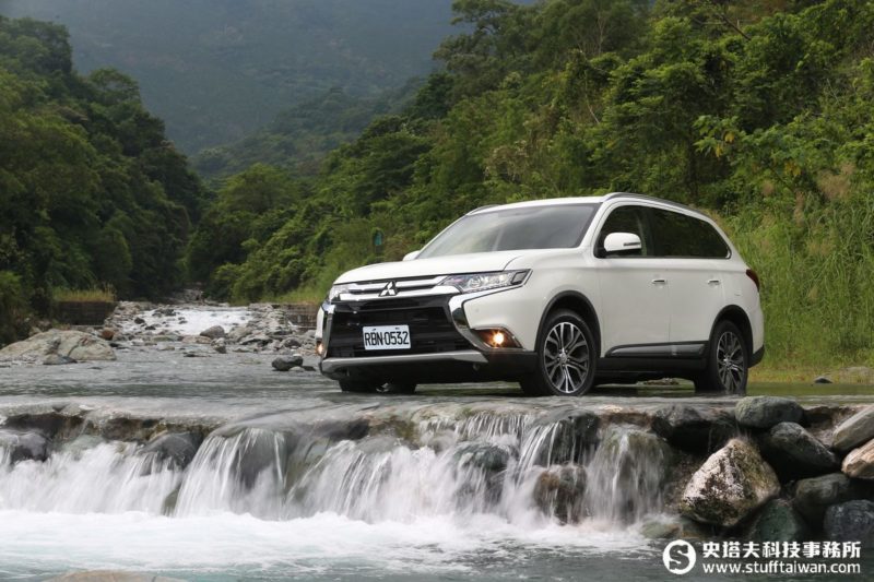 MITSUBISHI OUTLANDER試駕：改頭換面