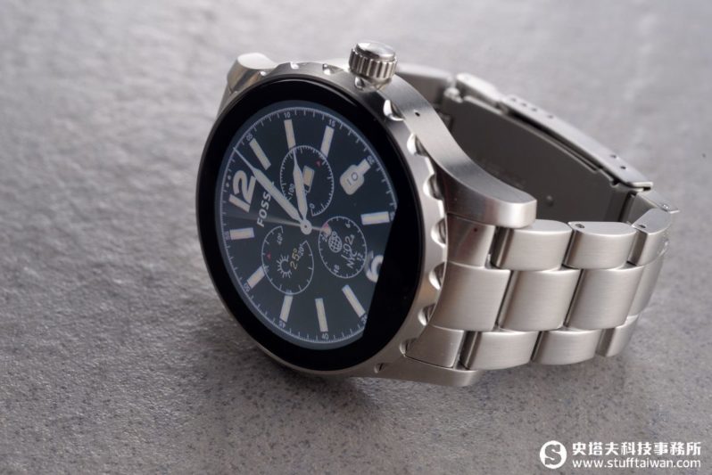 FOSSIL Q Marshal試玩：製錶工藝結合智慧科技的潮玩錶