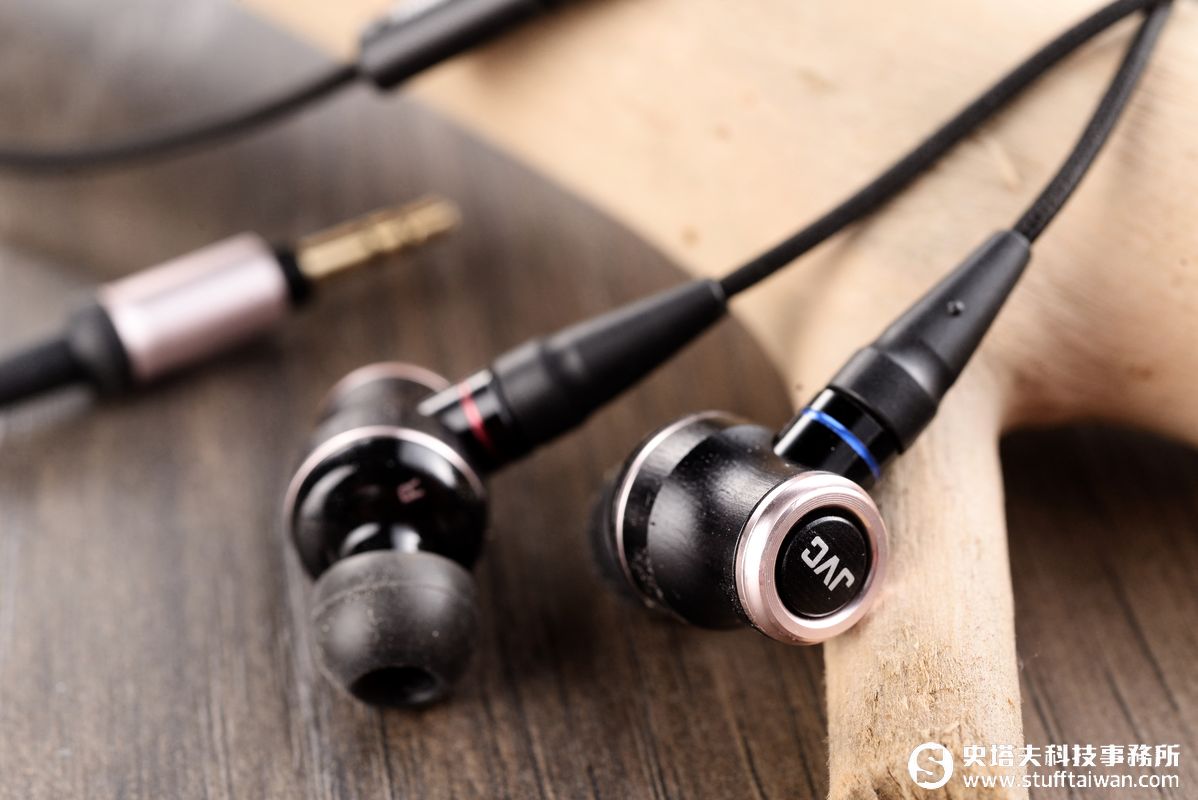 JVC HA-FW01評測：新一代木質耳機駕到 – 史塔夫科技事務所