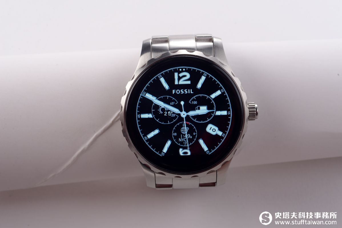 FOSSIL Q Marshal試玩：製錶工藝結合智慧科技的潮玩錶