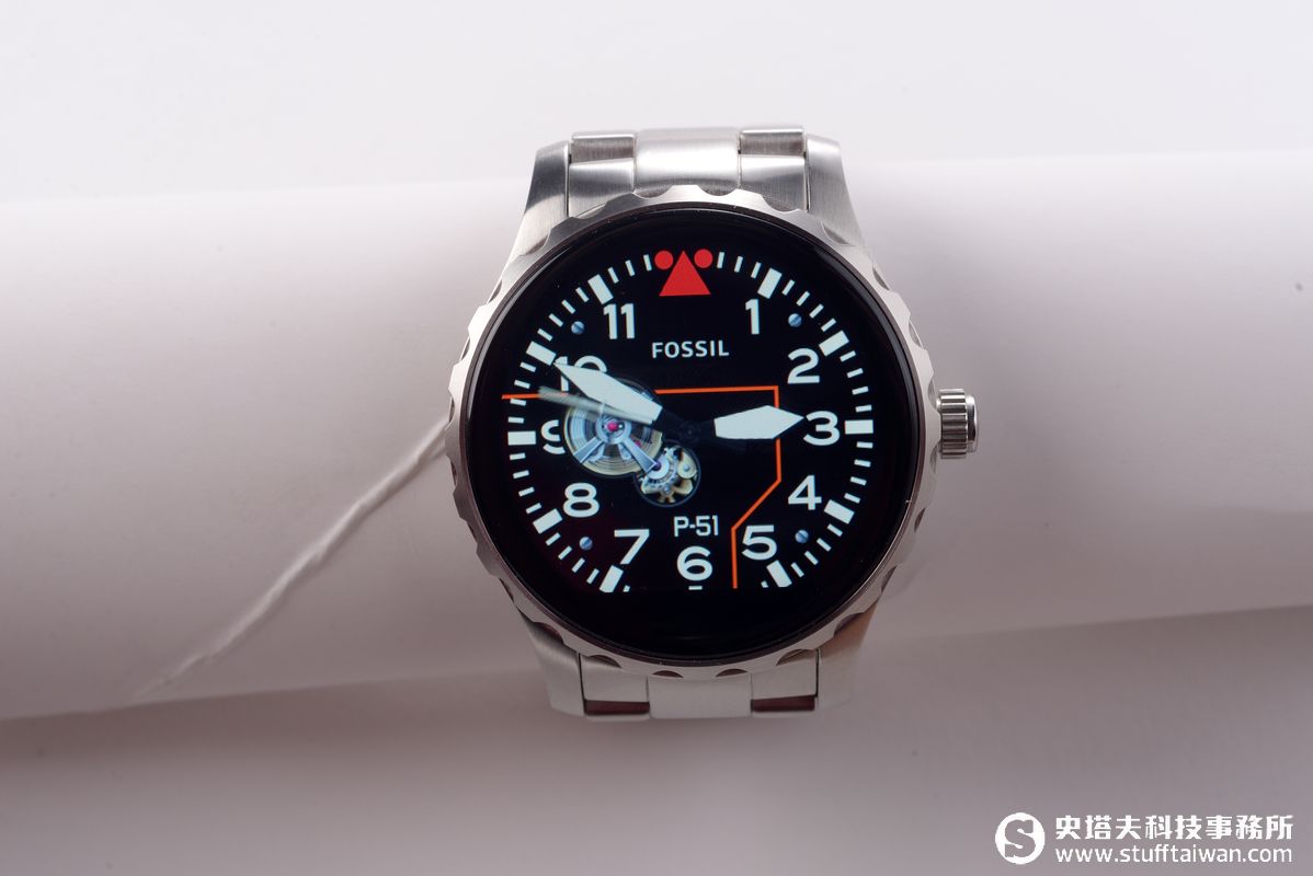 FOSSIL Q Marshal試玩：製錶工藝結合智慧科技的潮玩錶
