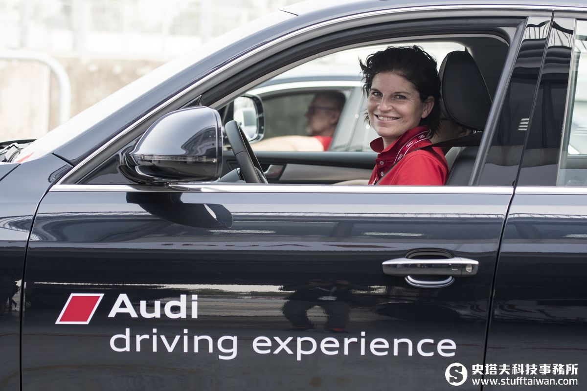 感受賽道的極速魅力！Audi driving experience 2016極限體驗營