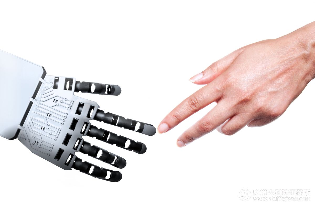 Column Tech Room：當你正開心著歡迎他來到時 也正一步步邁向失業？