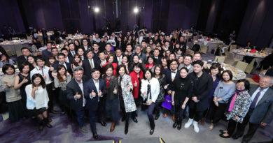 Yahoo奇摩超級商城2017金店獎頒獎典禮大合照