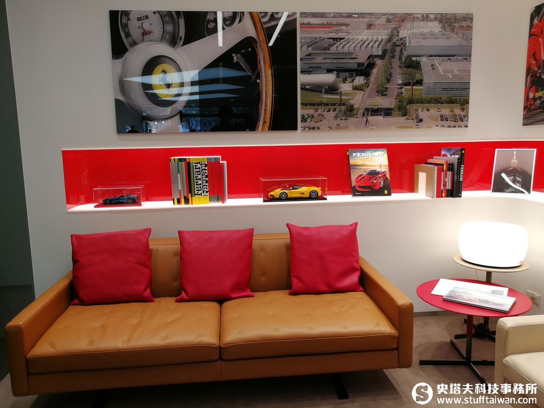 依照義大利原廠最高CI規格打造：Ferrari法拉利臺中展示中心直擊
