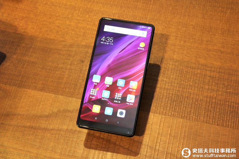 全面屏2.0哪裡更進化？小米MIX 2上市前實機動手玩