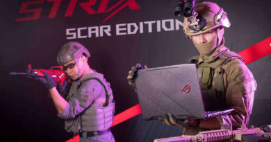 華碩ROG Strix SCAR電競筆電情境照