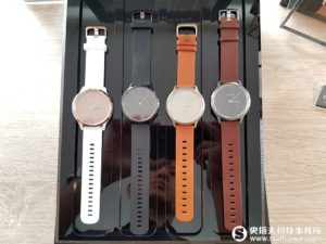 這智慧錶還真好看！第三代Garmin vívomove HR指針腕錶時尚滿點