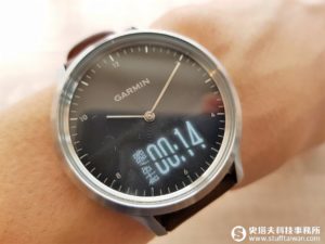 這智慧錶還真好看！第三代Garmin vívomove HR指針腕錶時尚滿點