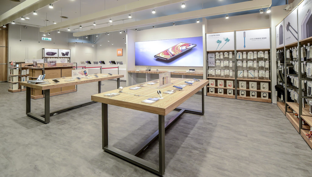 小米台南focus专卖店登场!精致店面设计快速入手小米商品
