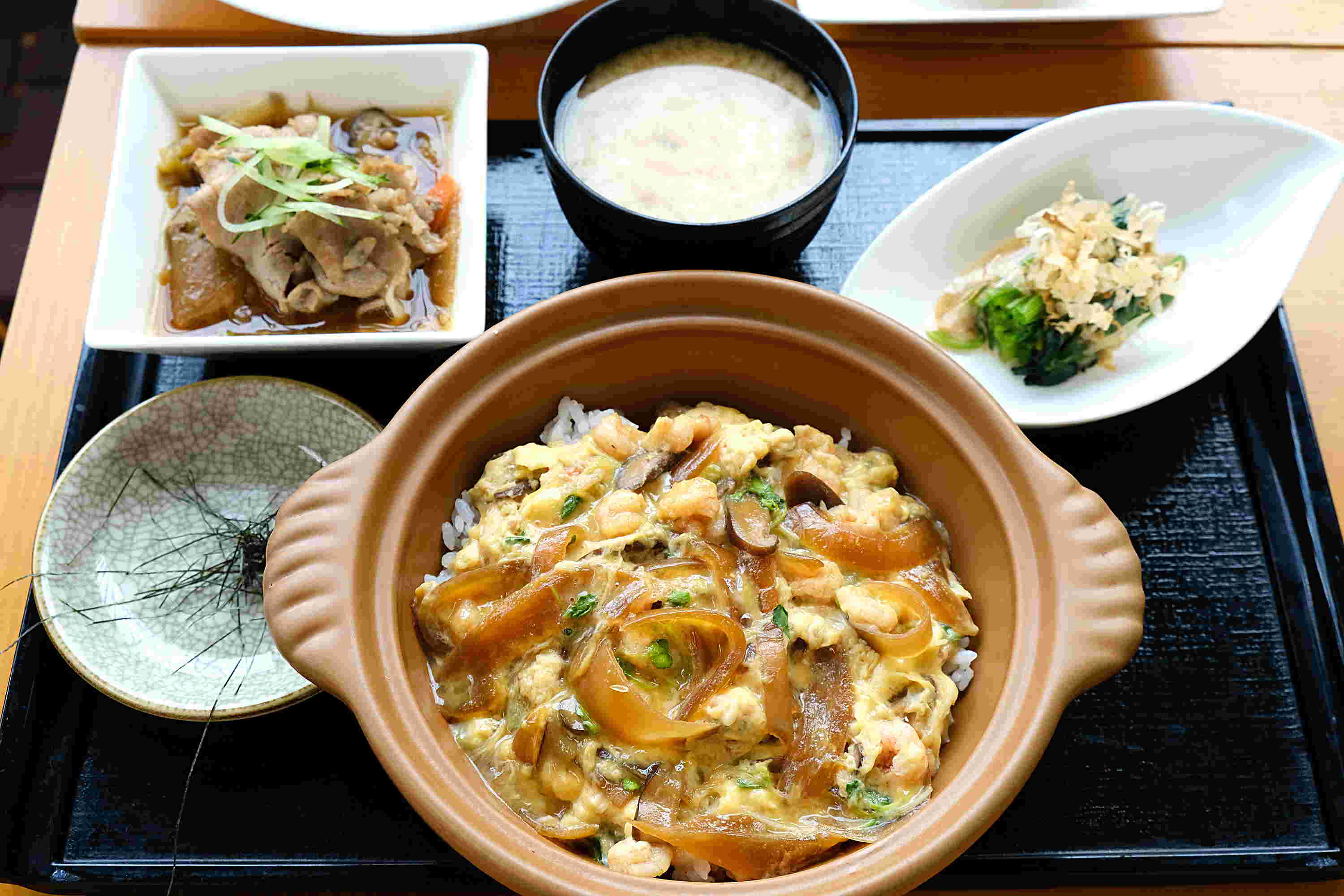 台灣各地人氣飯店旅店早餐HotelsCombined大公開
