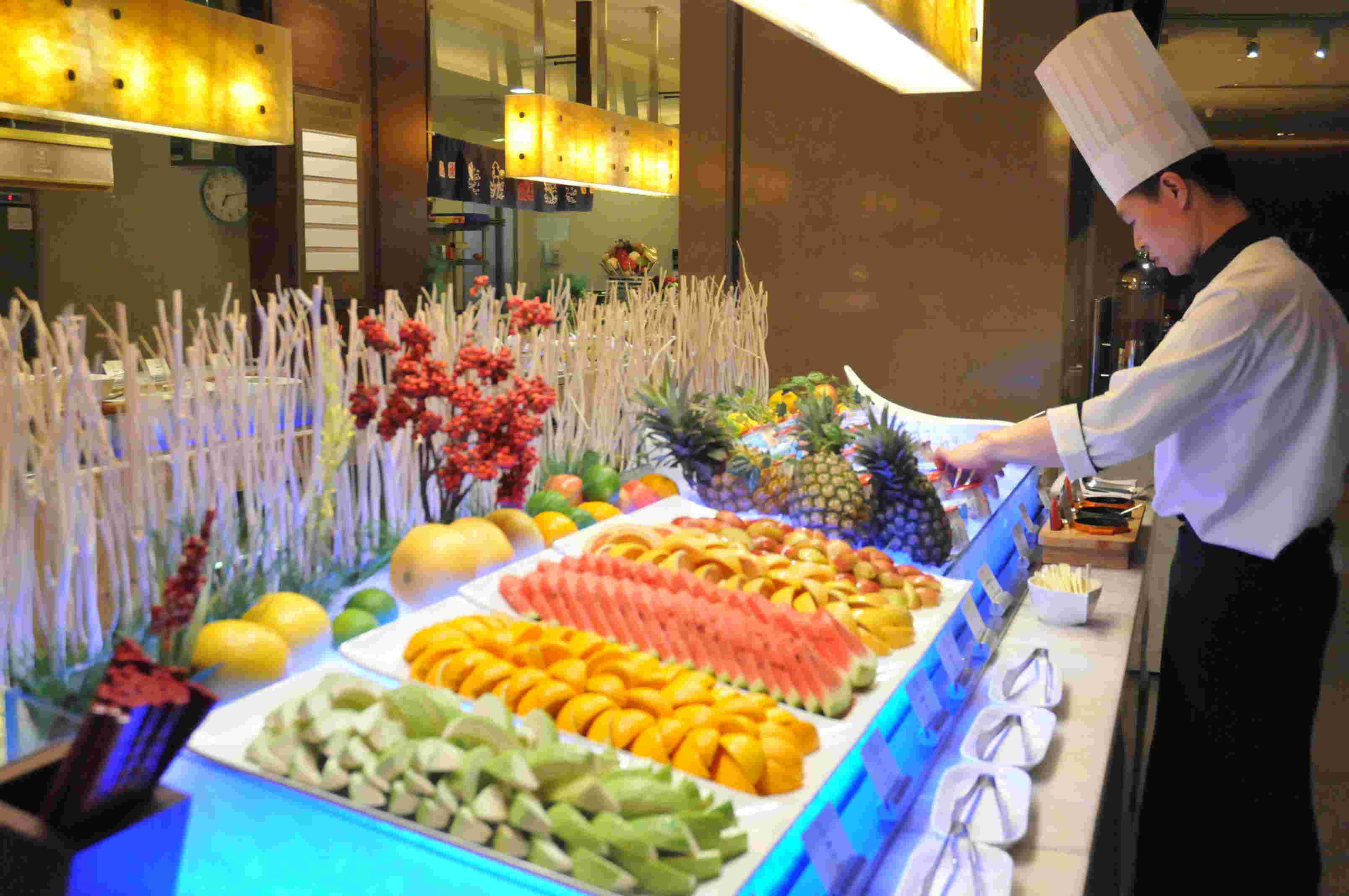 台灣各地人氣飯店旅店早餐HotelsCombined大公開