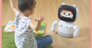 女媧創造小丹機器人