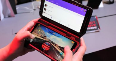 為高效能手遊而生！華碩ROG Phone豐富遊戲配件酷炫登場
