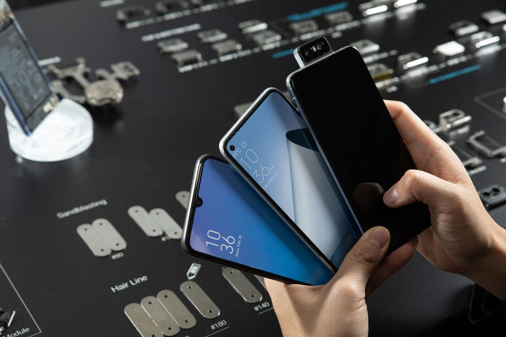 水滴屏、打孔屏都曾經參與ZenFone 6的演變過程