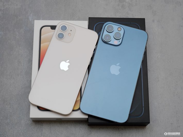 Iphone 12 Pro Max太平洋藍vs Iphone 12白雙開箱哪個尺寸最適合你 史塔夫科技事務所