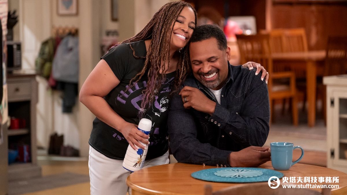 厄蕭家最後一聚！Netflix《我們厄蕭家：第 7 部》最終章：班尼修車行陷危機、蕾吉娜投身選戰