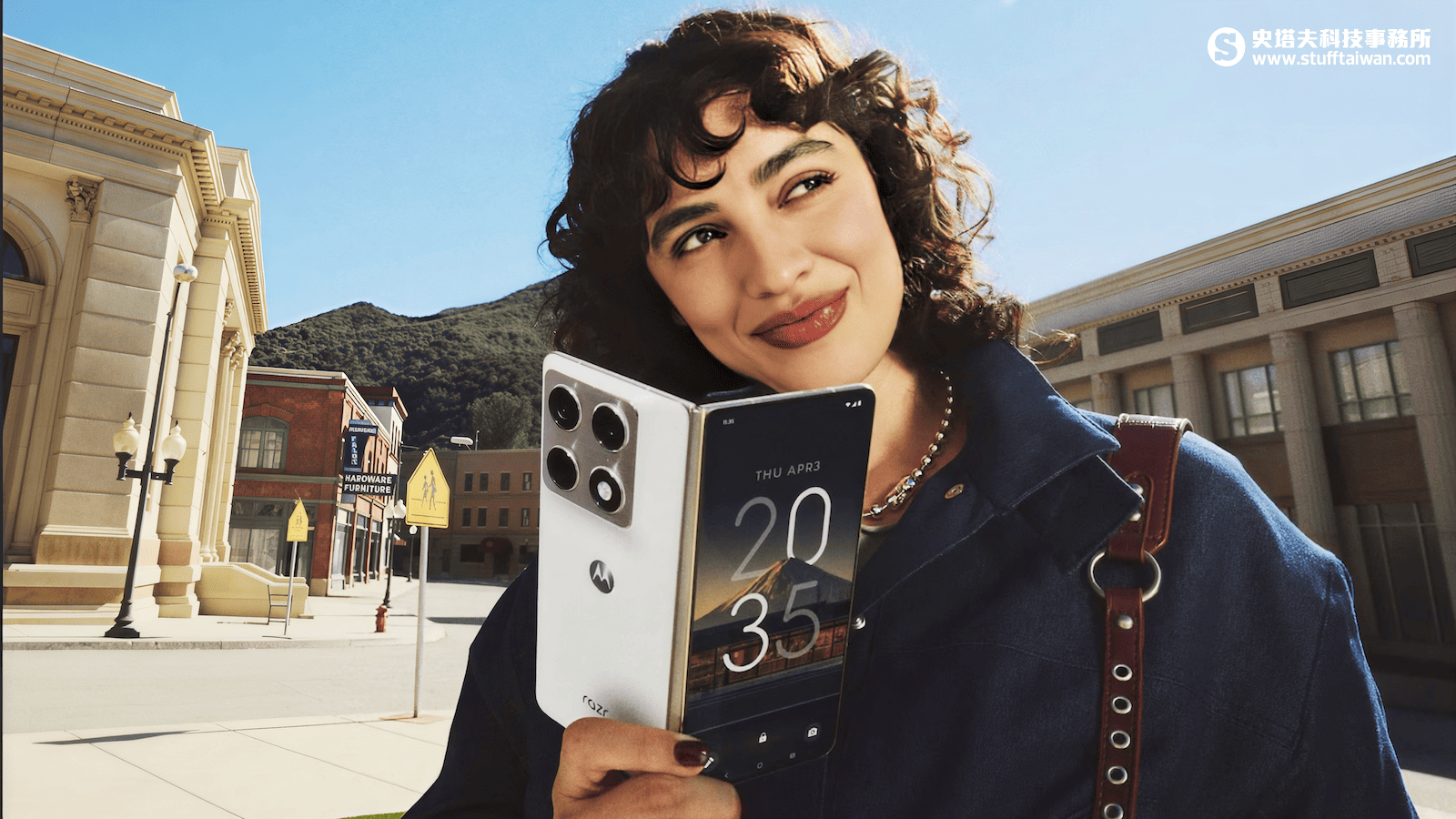 [CES 2026] Motorola首款大摺razr fold、旗艦新系列signature及FIFA特別版小摺閃耀登場