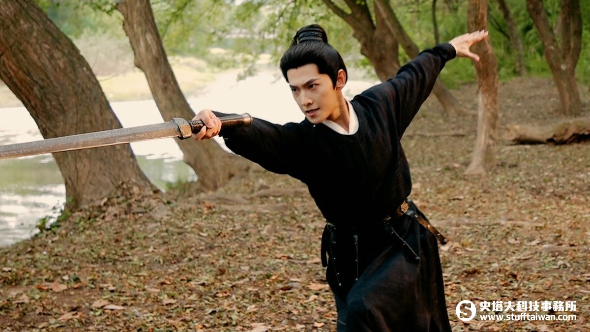 Disney+武俠大作《雨霖鈴》特輯驚艷影迷，楊洋親上陣再現「拳拳到肉」江湖風骨